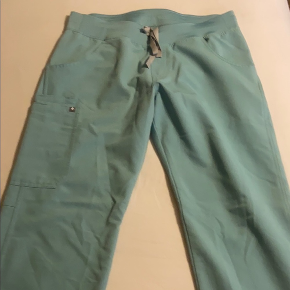 FIGS scrub pants